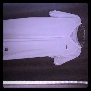XL Nike White Drifit Short sleeve top